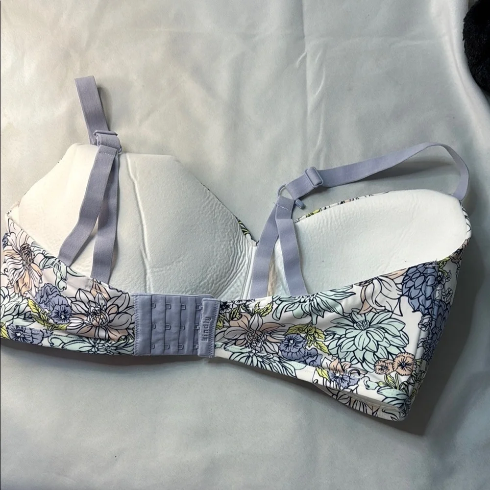 Kindly brand, floral print women’s bra, 40DDD